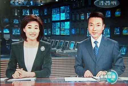 詹姆斯转发朗尼全家定妆照，韦德称这画面实正在太酷了！(詹姆斯的儿子布朗尼身高众少)